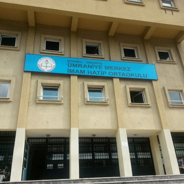 umraniye merkez imam hatip ortaokulu da fotograflar