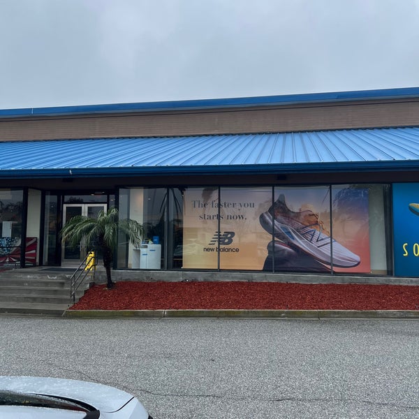 New Balance Shoe Store