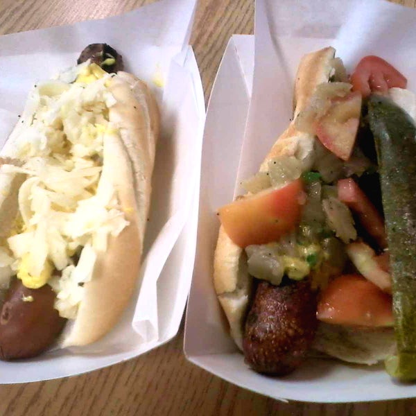 I spent 4 hrs of my life on Hot Doug's and regret nothing even though it was 37 degrees in May. L: grilled Paul Simonon w/Portuguese Linguiça toppings. R: fried/grilled Paul Simonon w/everything.