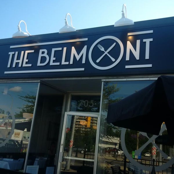 Photo prise au The Belmont Bistro par Andy T. le7/30/2014