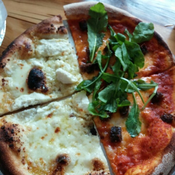 Photo taken at Pompieri Pizza by Matthew K. on 7/3/2014