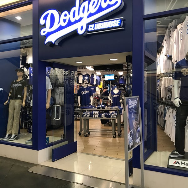 Photos at Dodgers Clubhouse Shop - Clothing Store