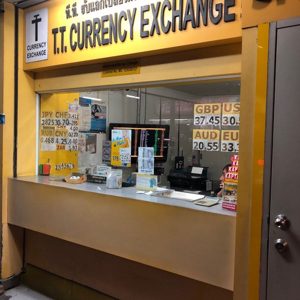 Обменники в паттайе валюты. Желтые обменники в тайланде. Желтый обменник в паттайе. Обменники паттайя. Валюта тайланда курс.