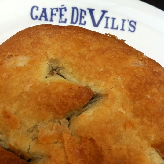 Photo taken at Café De Vili&#39;s by Mike V. on 3/4/2012