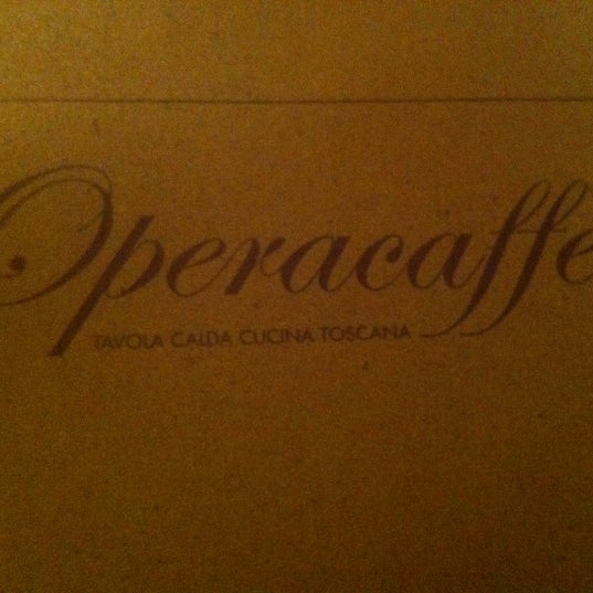 รูปภาพถ่ายที่ Operacaffe โดย Rex เมื่อ 5/19/2012