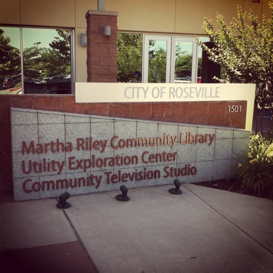 Martha Riley Community Library Library in Roseville