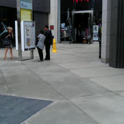 H M Century City 7 tips