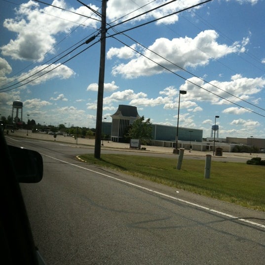 Photo taken at Richland Mall by Tricia on 6/26/2012