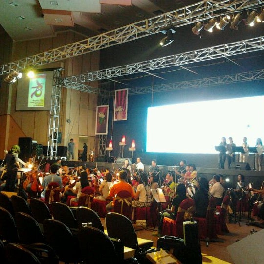 SMA Kristen Petra 1 High School in Surabaya