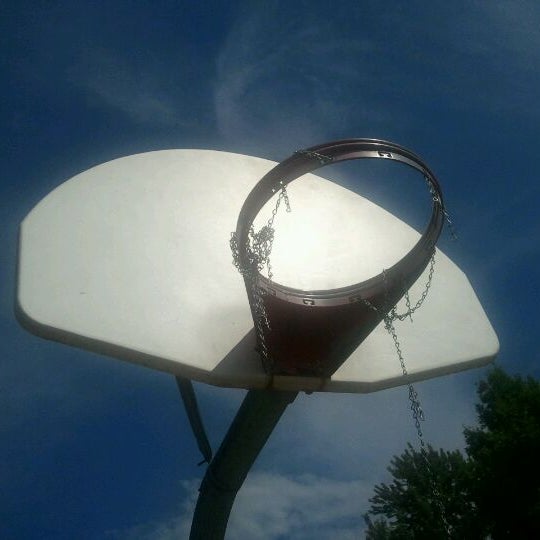 Basketball Court By Clubhouse 3 Four Colonies Lenexa, KS