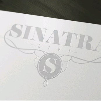 Das Foto wurde bei Sinatra Live von Luis O. am 8/7/2012 aufgenommen