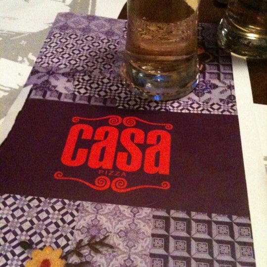 4/26/2012にSandra S.がCasa Pizzaで撮った写真