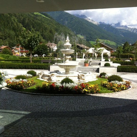 Foto tomada en *****Deluxe Hotel &amp; Spa Resort Alpenpalace  por Chiara B. el 8/29/2012