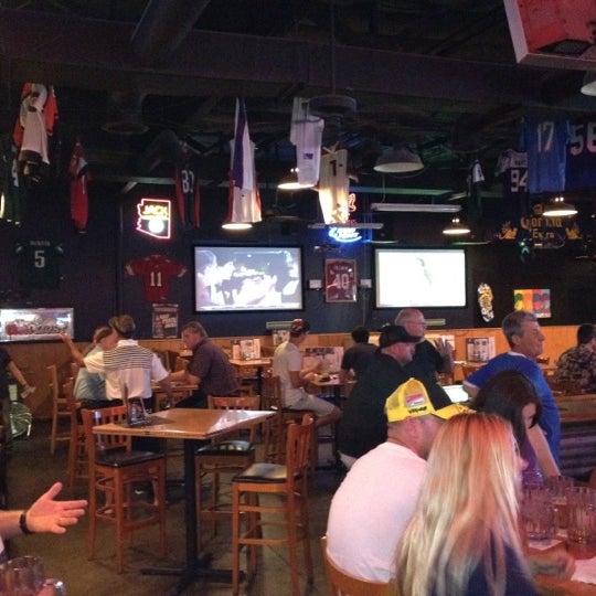 Photo taken at Jerseys Tavern &amp; Grill by Eunique Y. on 6/30/2012
