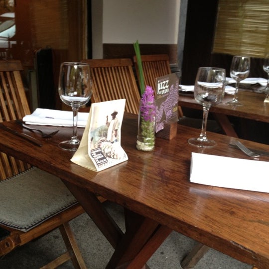 8/4/2012 tarihinde Kian B.ziyaretçi tarafından Ödün Restaurante Condesa'de çekilen fotoğraf