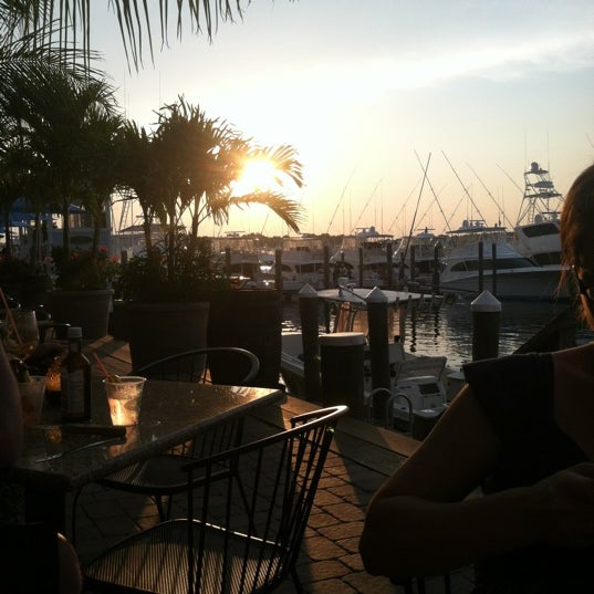 Photo taken at Sunset Grille by Jade E. on 7/1/2012