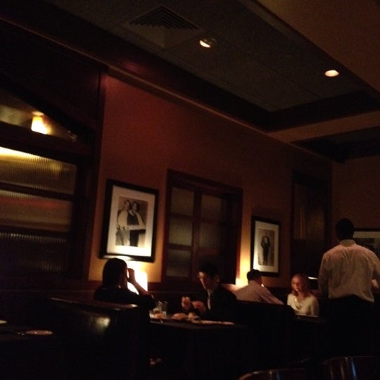 7/12/2012 tarihinde Gary S.ziyaretçi tarafından Sullivan&#39;s Steakhouse'de çekilen fotoğraf