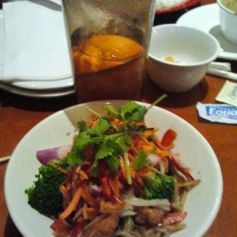 Photo taken at Pei Wei by Aby E. on 4/29/2012
