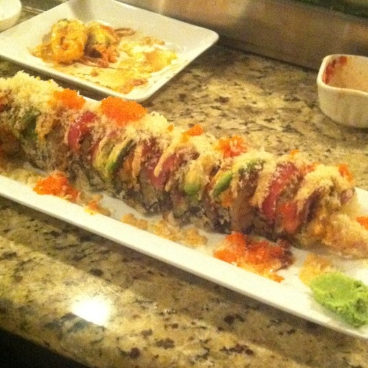 Das Foto wurde bei Nagoya Japanese Restaurant &amp; Sushi Bar von Carter B. am 3/16/2012 aufgenommen