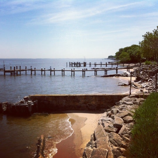 Kurtz's Beach 2070 Kurtz Ave