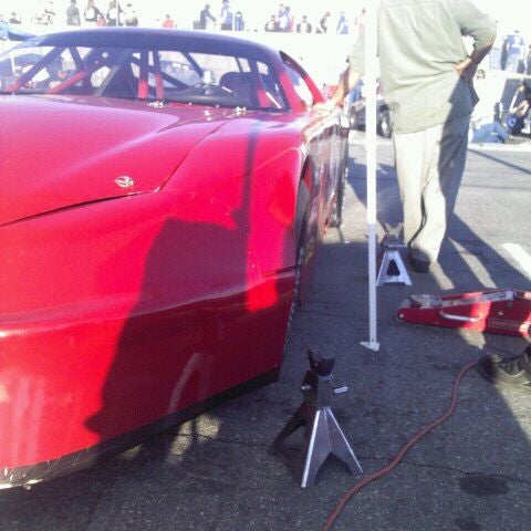 รูปภาพถ่ายที่ Seekonk Speedway โดย Kimberlee N. เมื่อ 5/19/2012