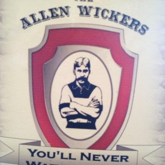 Снимок сделан в The Allen Wickers Sports Pub &amp; Grill пользователем Pita P. 3/3/2012
