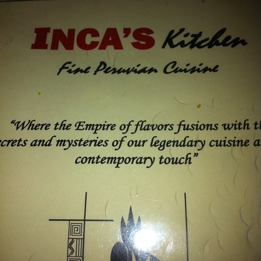 รูปภาพถ่ายที่ Incas Kitchen โดย Carolyn W. เมื่อ 5/12/2012