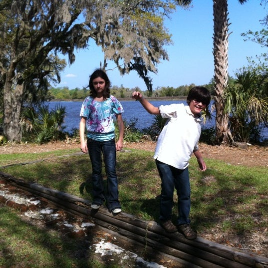 Photo taken at Drayton Hall by James S. on 3/26/2012