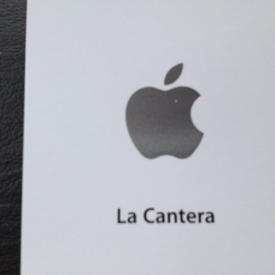Photos at Apple La Cantera Electronics Store in Northwest Side