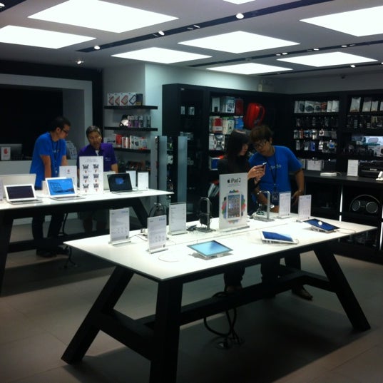 Istudio череповец. F1 studio екатеринбург. istudio самарканд.