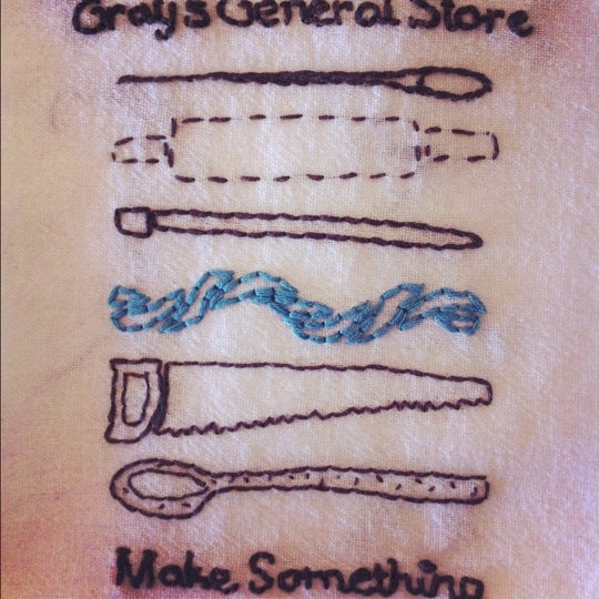 Photo prise au Gray&#39;s General Store par Britta F. le5/30/2012