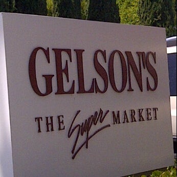 Photo taken at Gelson&#39;s by Ben M. on 6/1/2012