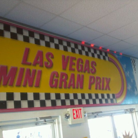 4/1/2012 tarihinde Art R.ziyaretçi tarafından Las Vegas Mini Gran Prix'de çekilen fotoğraf