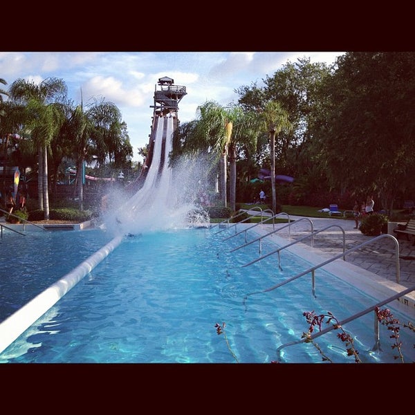 Photo taken at Adventure Island by André M. on 7/28/2012
