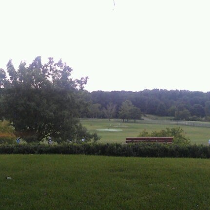 Das Foto wurde bei Braemar Golf Course von David A. am 6/30/2012 aufgenommen