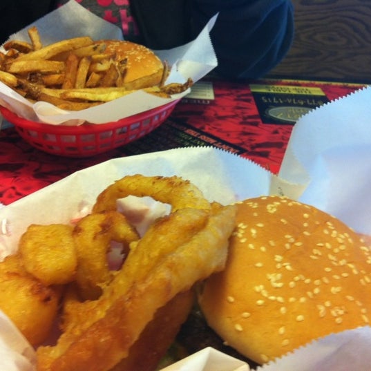 Foster's Grille Concord Mills 22 tips from 513 visitors