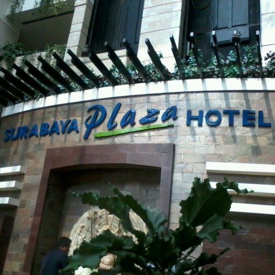 4/21/2012にAnas M.がSurabaya Suites Hotelで撮った写真