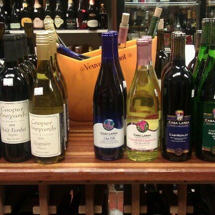 Photo taken at Cleveland Park Wine &amp; Spirits by Andrew Vino50 Wines on 2/8/2012