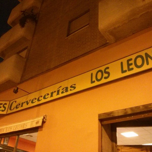 Photos at Cervecería Los Leones - Bar in Valencia