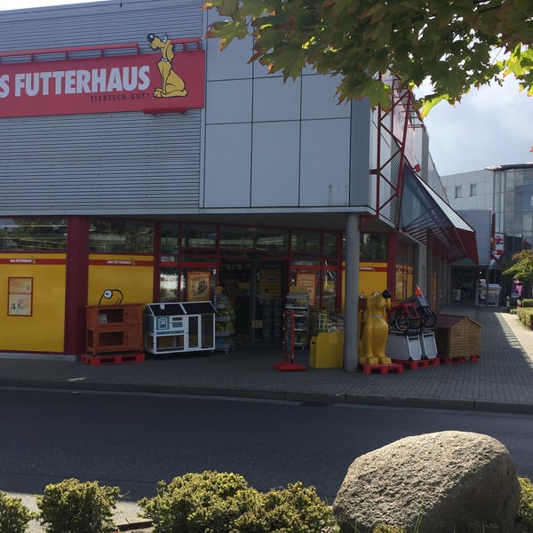 Photos At Das Futterhaus 3 Visitors