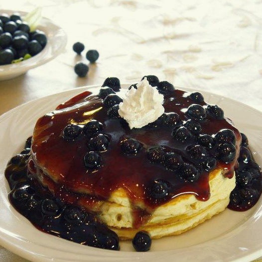 2/26/2014 tarihinde Blueberry Field Pancake House &amp; Restaurantziyaretçi tarafından Blueberry Field Pancake House &amp; Restaurant'de çekilen fotoğraf