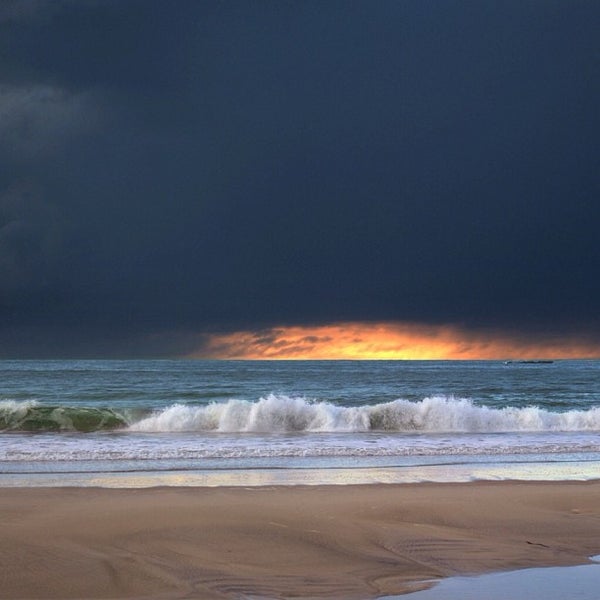 Cold beach. Моря и океаны. Жемчужный пляж зимой. Холодный океан. Cold beach.