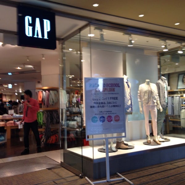 Photos At Gap Clothing Store In 浦安市