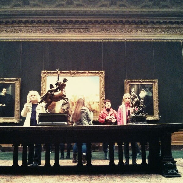 Photo taken at The Frick Collection&#39;s Vermeer, Rembrandt, and Hals: Masterpieces of Dutch Painting from the Mauritshuis by Katerina K. on 3/31/2014