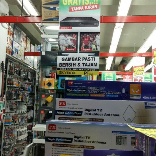 Photos à Glodok Elektronik Kelapa Gading Jakarta Jakarta