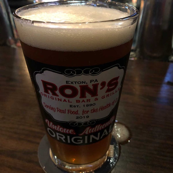Foto scattata a Ron&#39;s Original Bar &amp; Grille da Chris H. il 3/29/2019