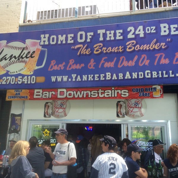 5/31/2014 tarihinde Good Mark L.ziyaretçi tarafından Yankee Bar &amp; Grill'de çekilen fotoğraf