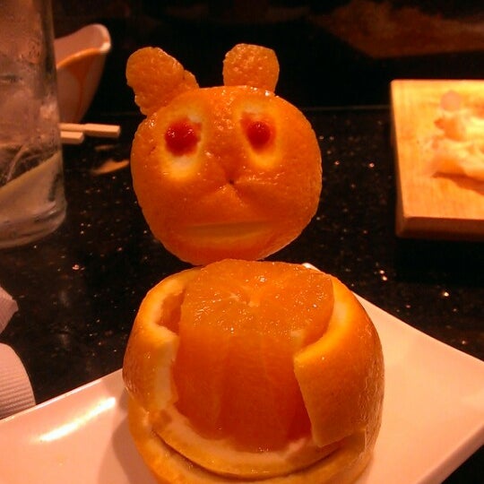 Снимок сделан в Maizuru Sushi Bar &amp; Japanese Restaurant пользователем Natasha P. 9/15/2013