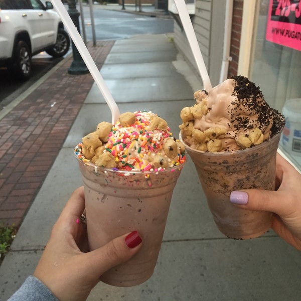 Hewlett Station Yogurt 1213 Station Plz