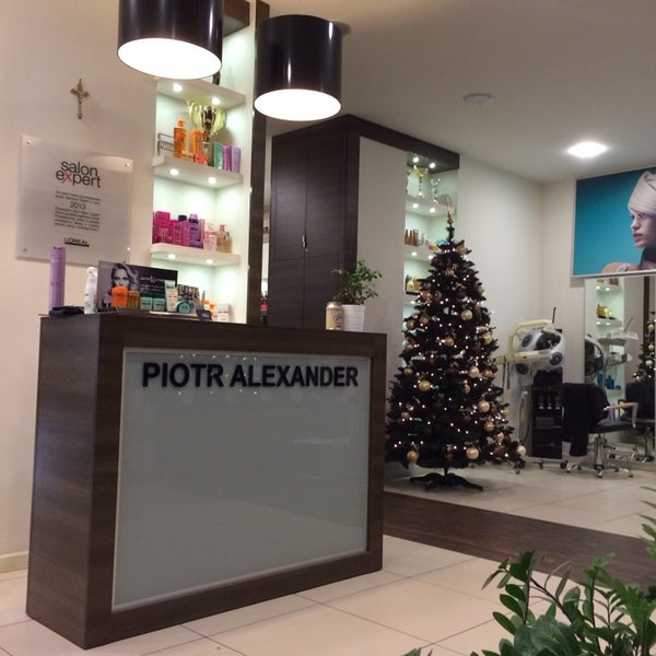 Piotr Alexander Salon Fryzjerski Bałuty 0 Tips